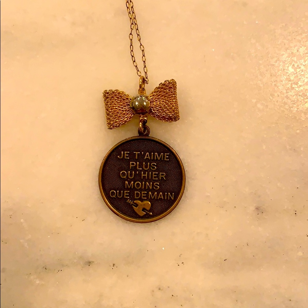 French necklace